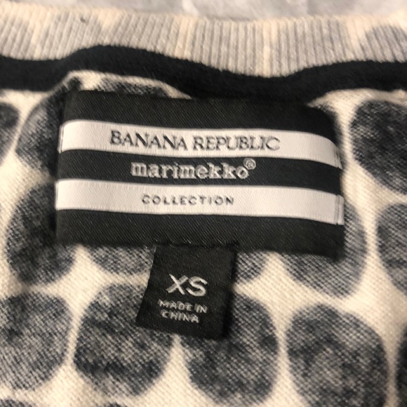 Sweater - Picture 7 of 7